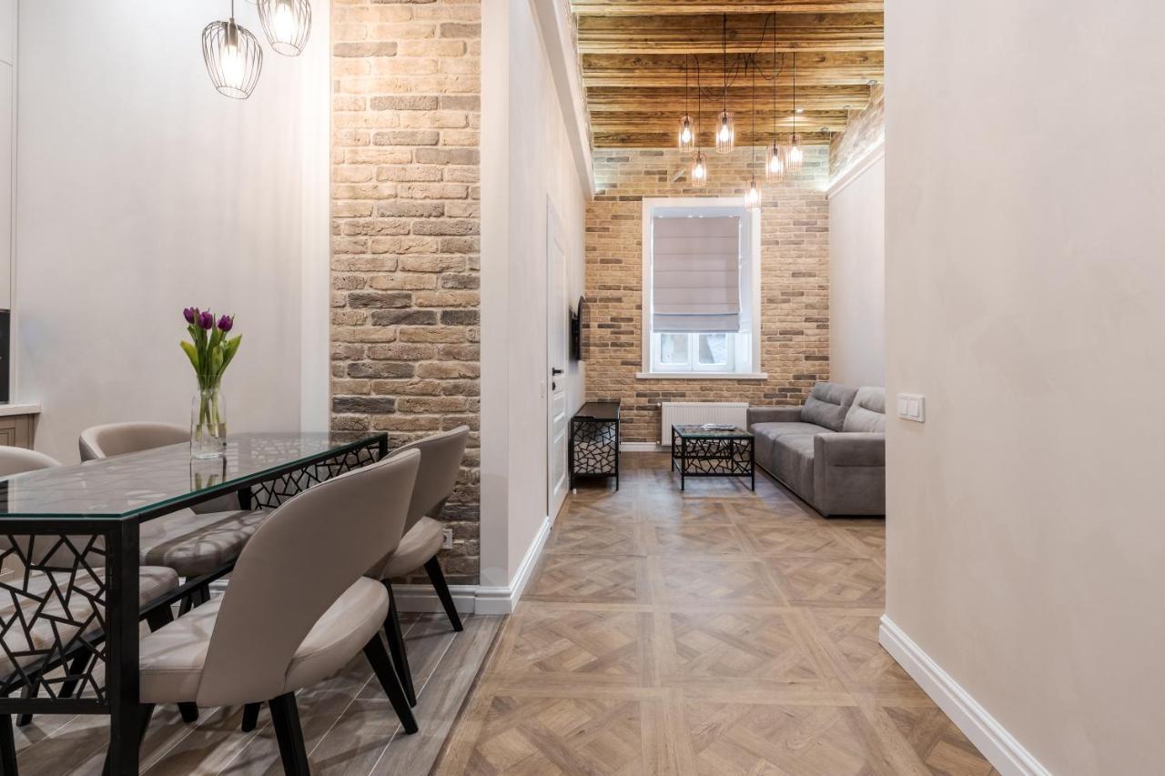 View On Rynok Square Apartments Λβιβ Εξωτερικό φωτογραφία