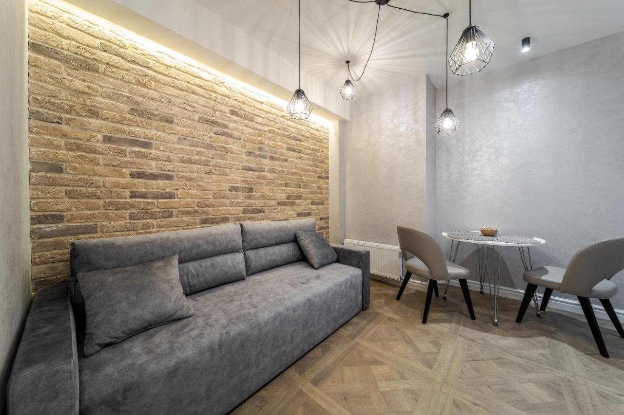 View On Rynok Square Apartments Λβιβ Εξωτερικό φωτογραφία